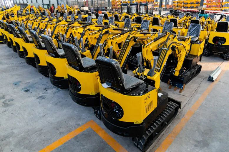 山東帥小伙裸辭高薪工作，網(wǎng)上賣挖掘機，年銷售1.4億！